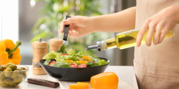 Olive oil may be the secret to a healthy heart