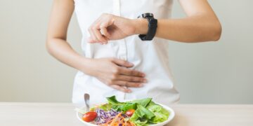 Intermittent Fasting: Methods, Benefits, and Challenges