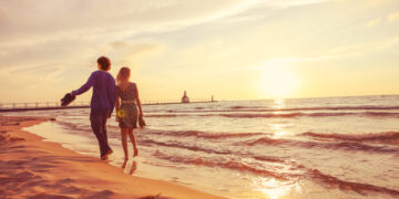 Living close to the ocean can improve both your mental and physical health