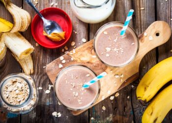 Here’s exactly how to build the perfect protein shake for breakfast