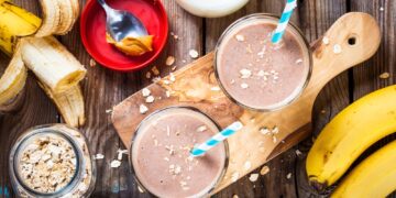 Here’s exactly how to build the perfect protein shake for breakfast
